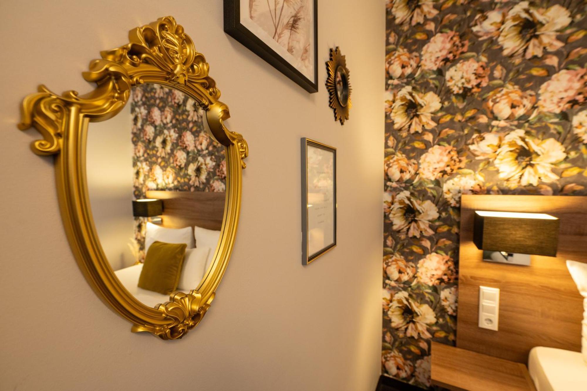 V Boutique Hotel Böblingen Kültér fotó