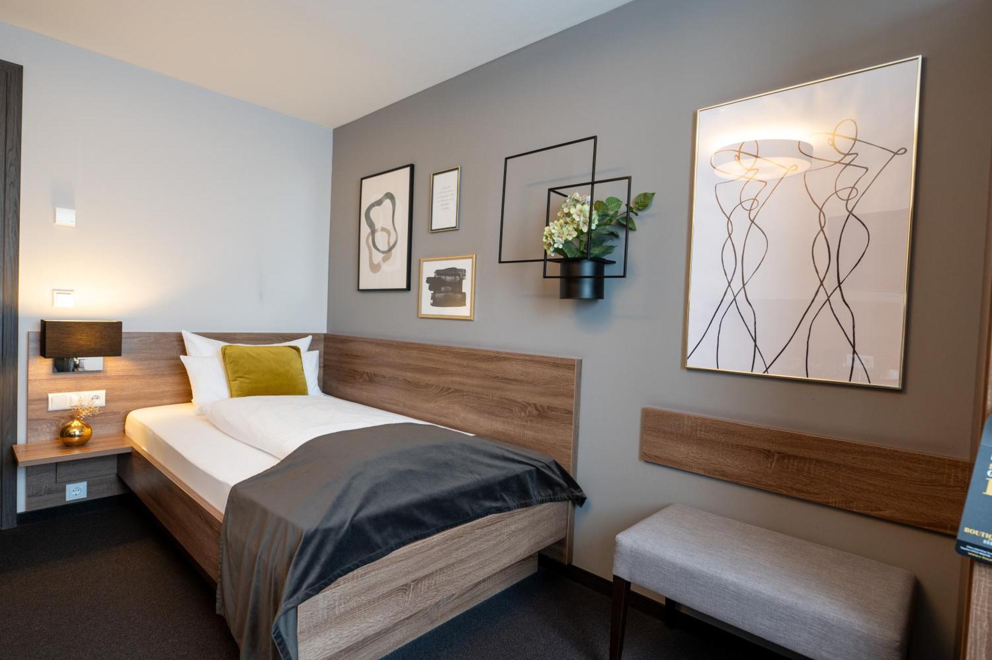 V Boutique Hotel Böblingen Kültér fotó
